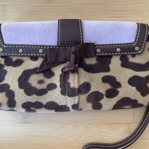 Vintage Coach Wristlet - Picture 3 of 4